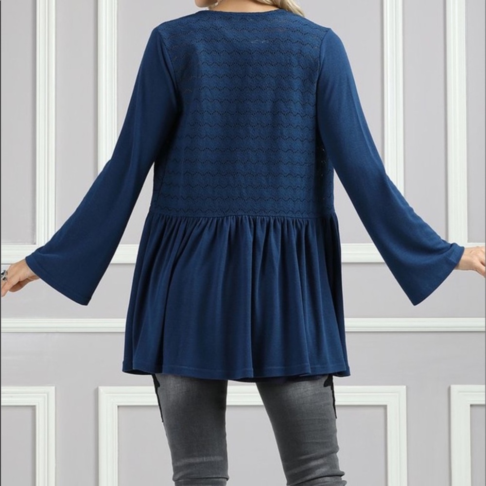 Suzanne Betro Blue Eyelet Open Cardigan. NWT